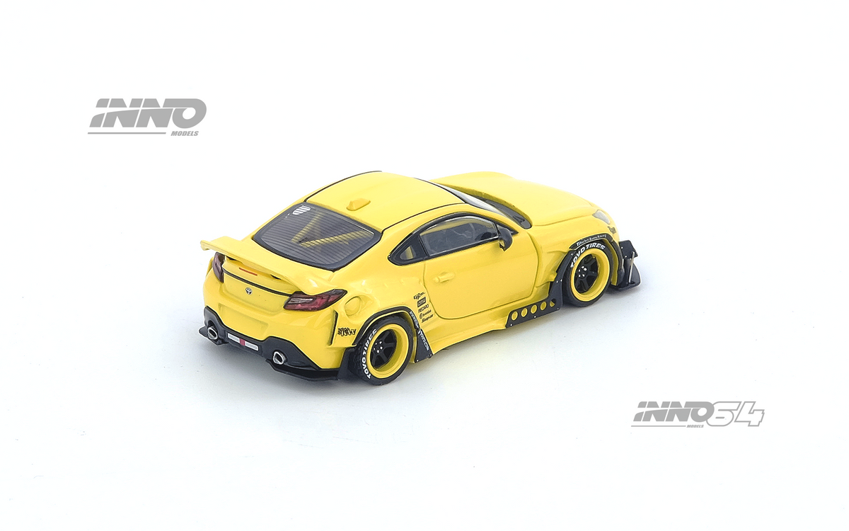 PREORDER INNO64 1/64 TOYOTA GR86 