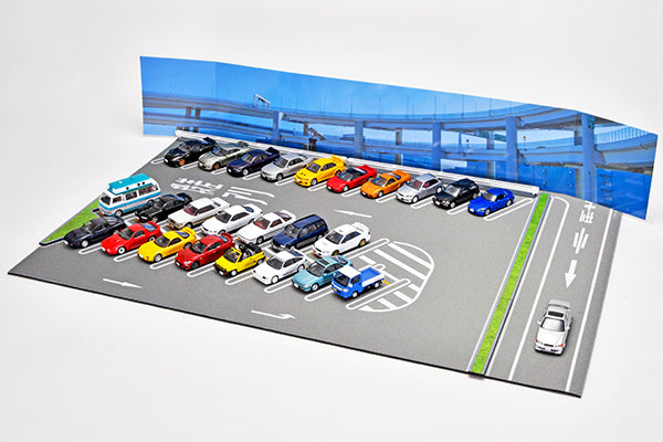 TOMYTEC 1/64 Tomicarama Vintage 13a Daikoku Parking Area Mat B with Toyota Chaser 2.5 Tourer V 1998