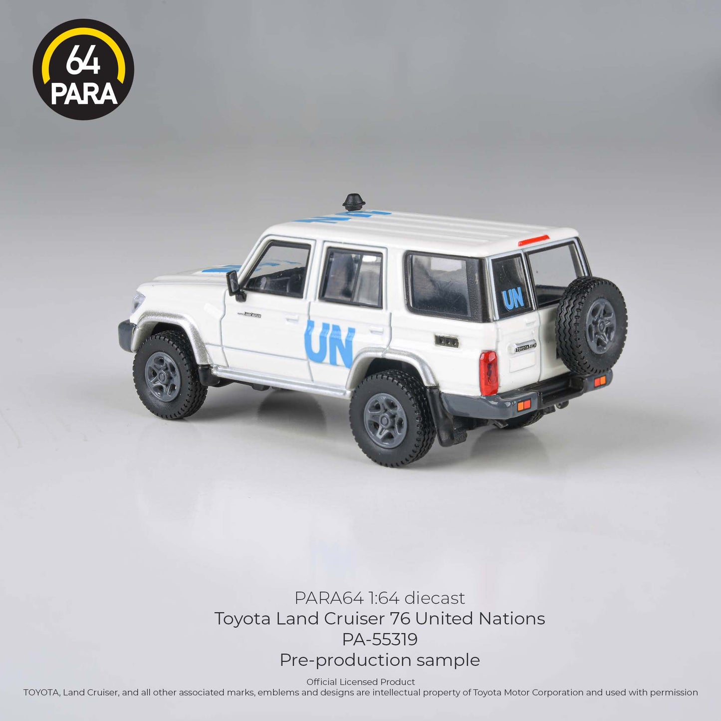 PARA64 1/64 2014 Toyota Land Cruiser LC76 United Nations LHD PA-55319