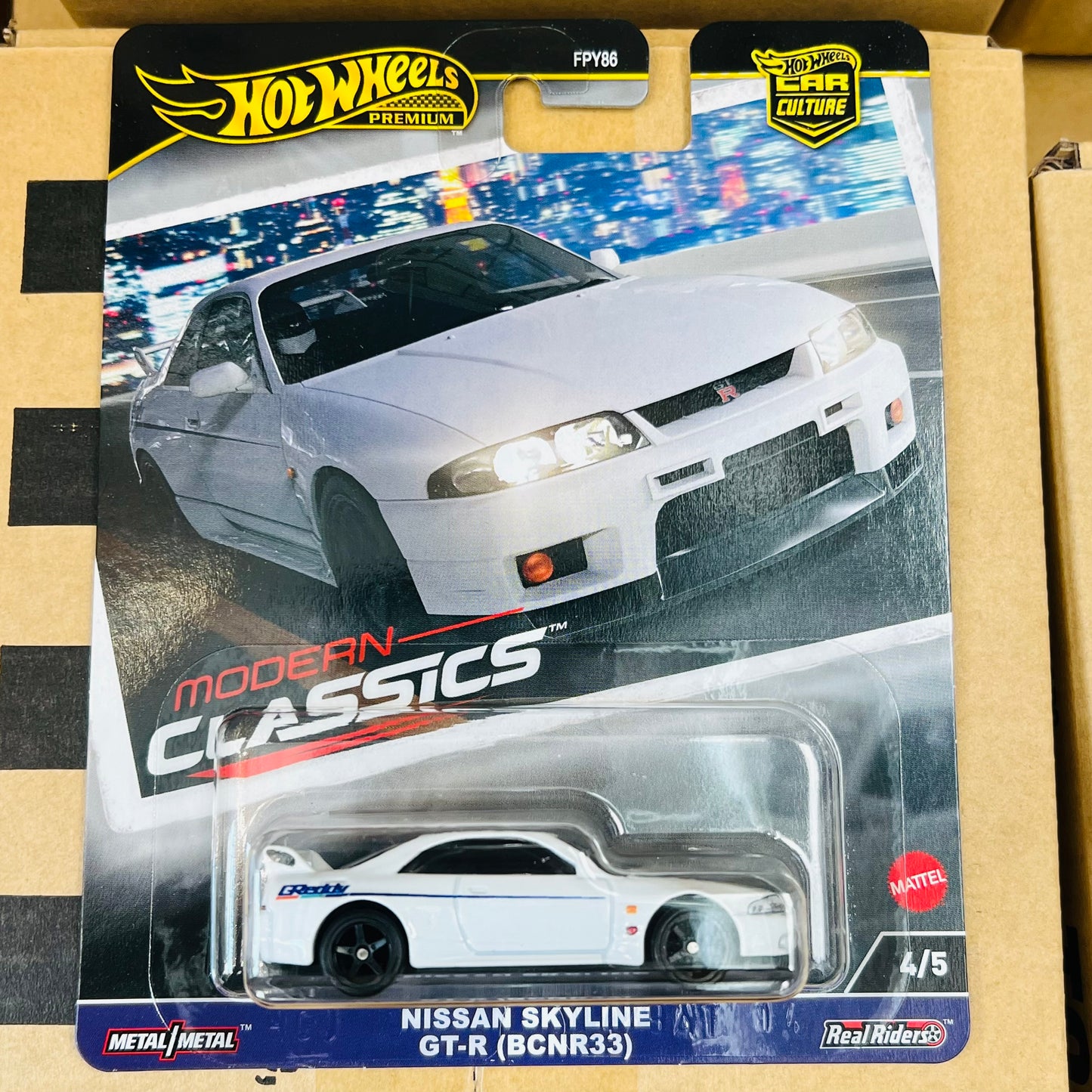 HOTWHEELS PREMIUM CAR CULTURE NISSAN SKYLINE GT-R (BNR33) HRV99