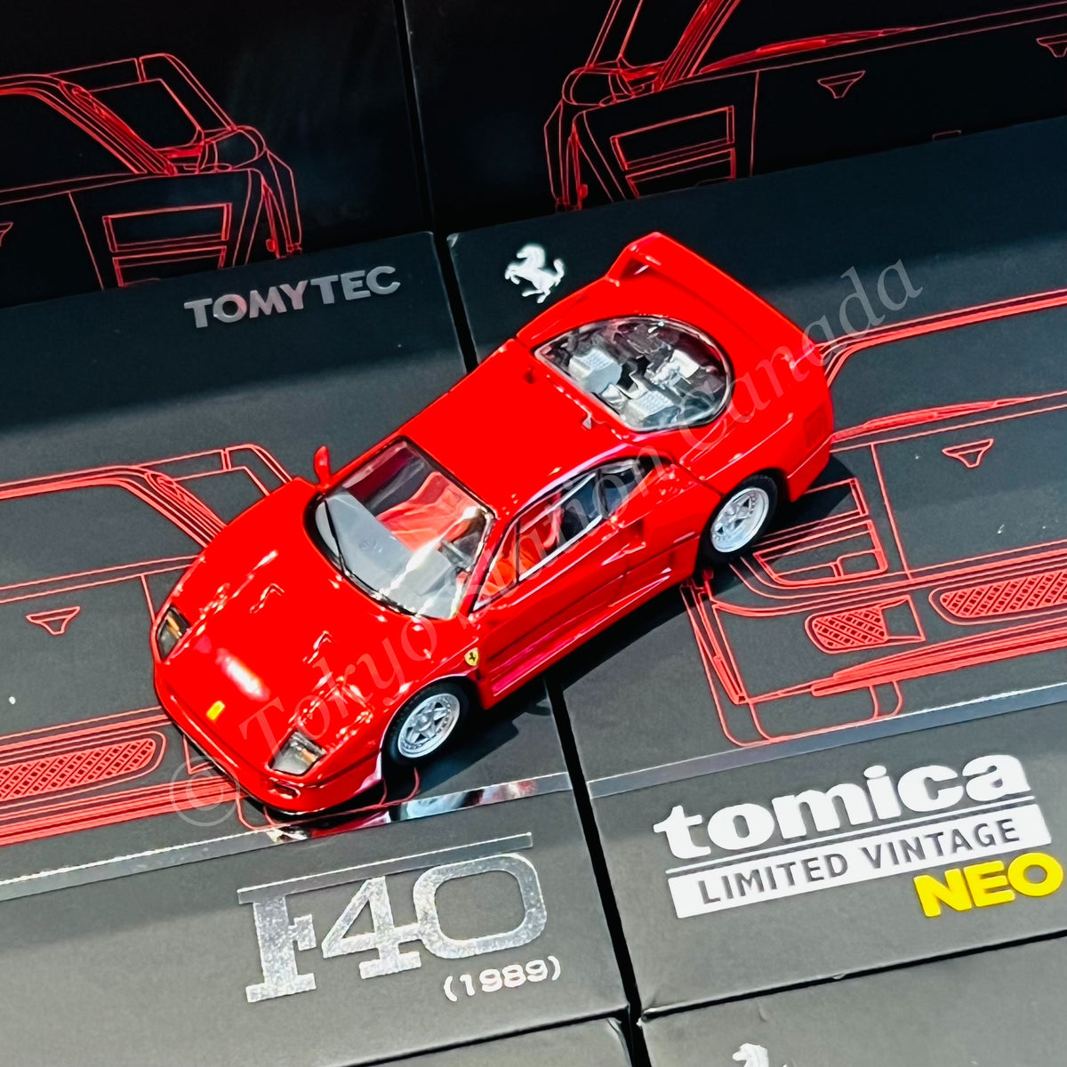 TOMYTEC TLVN 1/64 LV-N Ferrari F40 (1989) RED – Tokyo Station