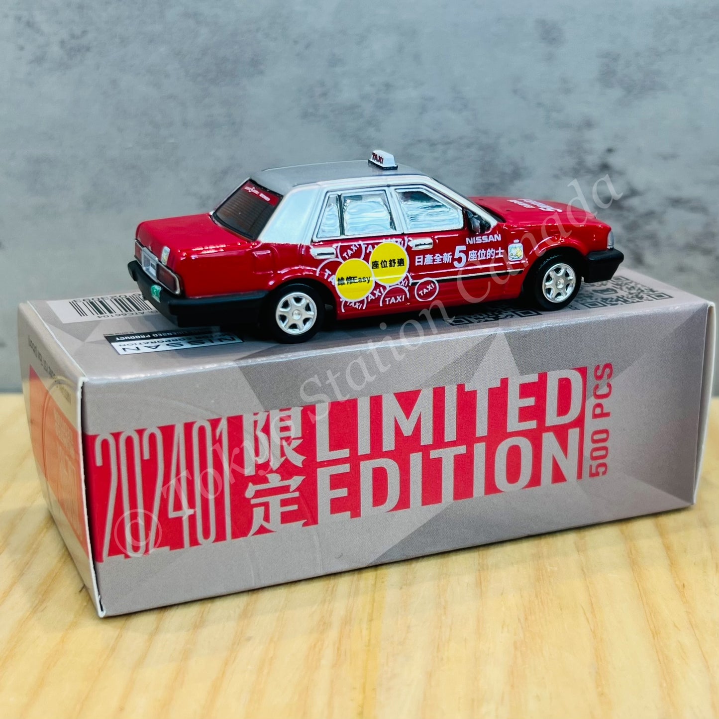 TINY 微影 1/64 Tiny City 202401 Nissan Cedric Y31 Hong Kong Taxi (Urban) Limited Edition ATC66104