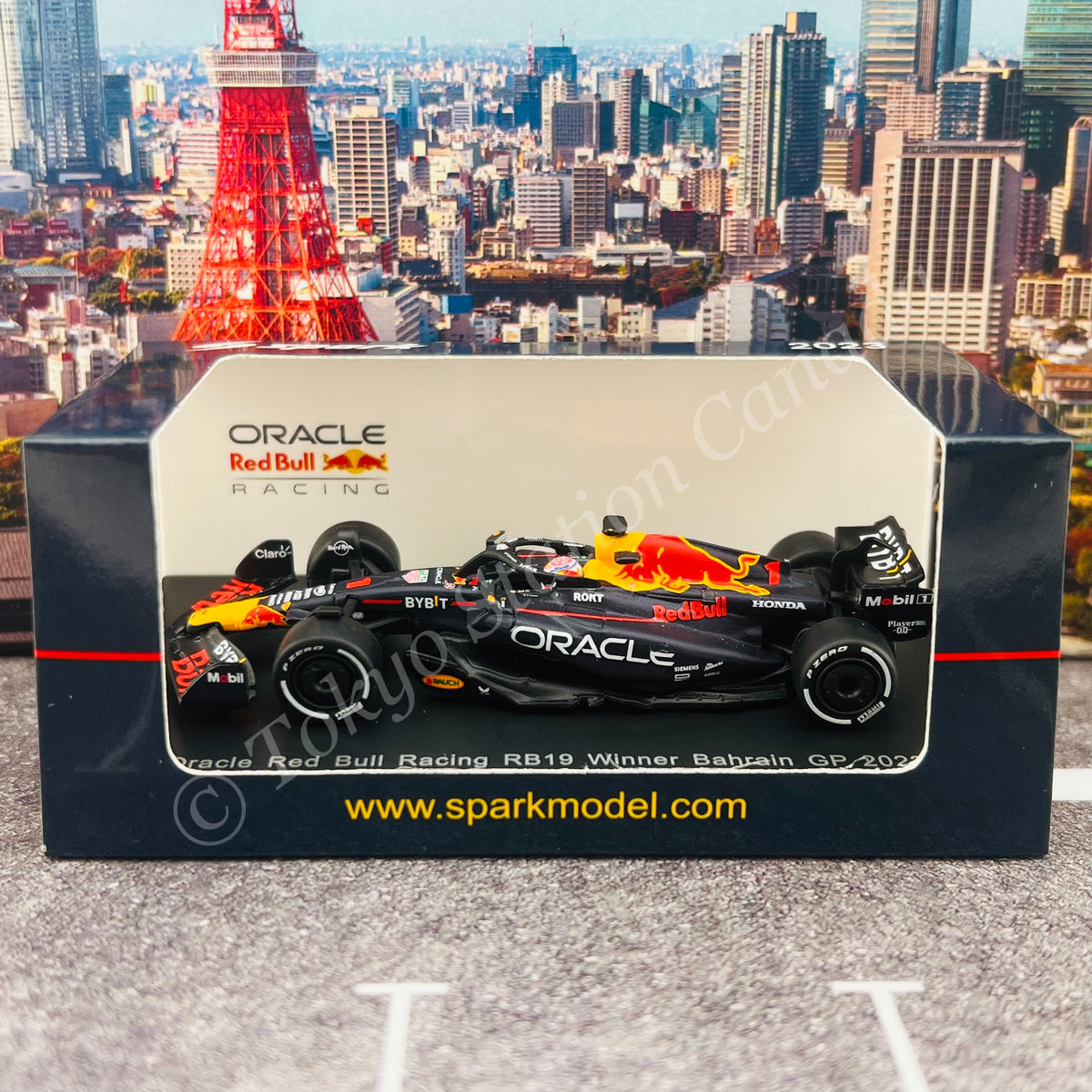 Oracle Red Bull Racing RB19 スパーク 日本GP 2025年5月発売予定】 Spark 18S972 1/18 Oracle Red Bull Racing