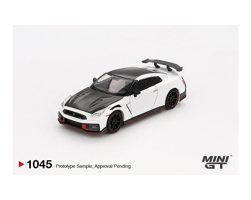 MINI GT 1/64 Nissan GT-R Nismo 2024 – Brilliant White Pearl MGT01045-BL