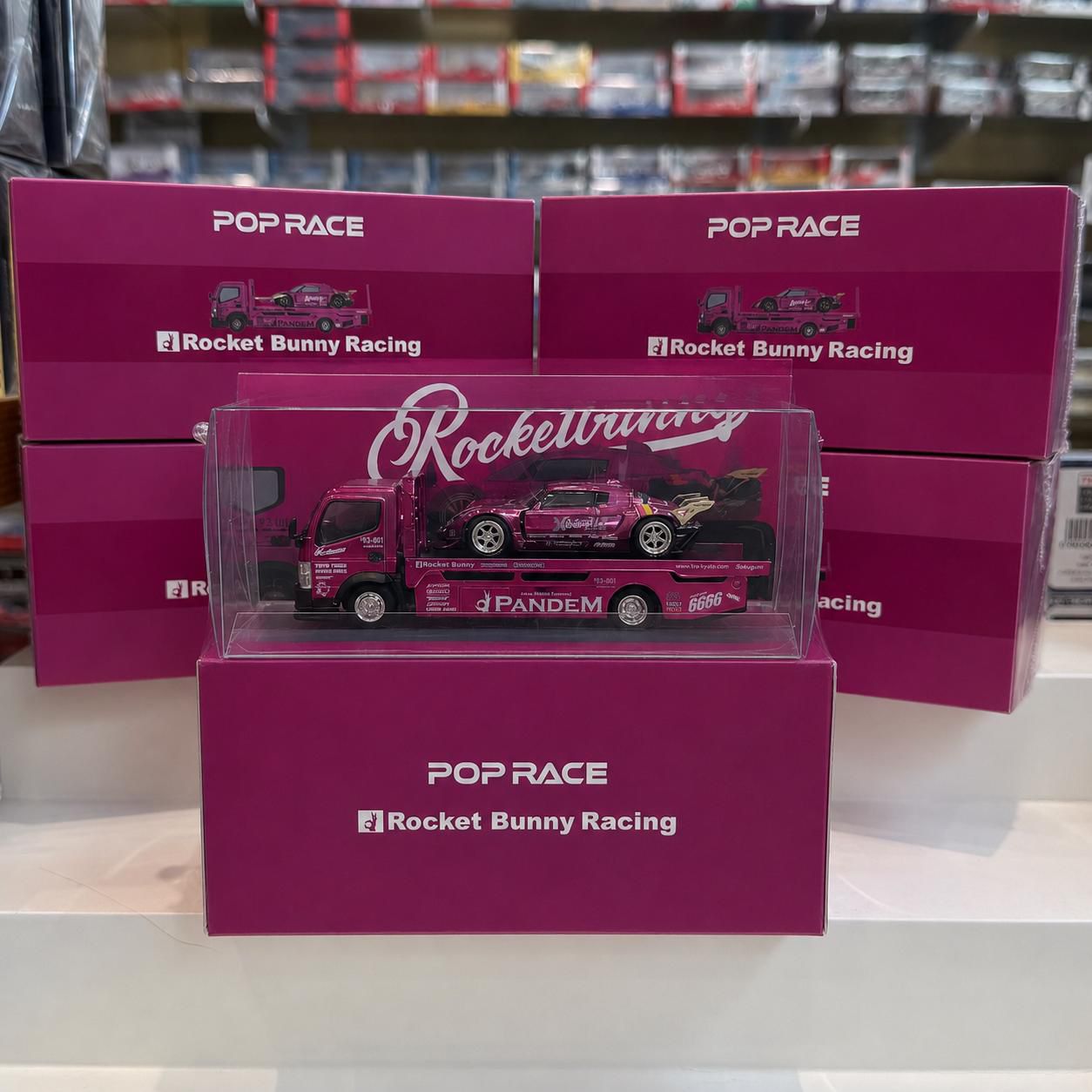 POPRACE 1/64 PANDEM Elise and FUSO Truck Set HEC 2026 **Limited ONE per customer**