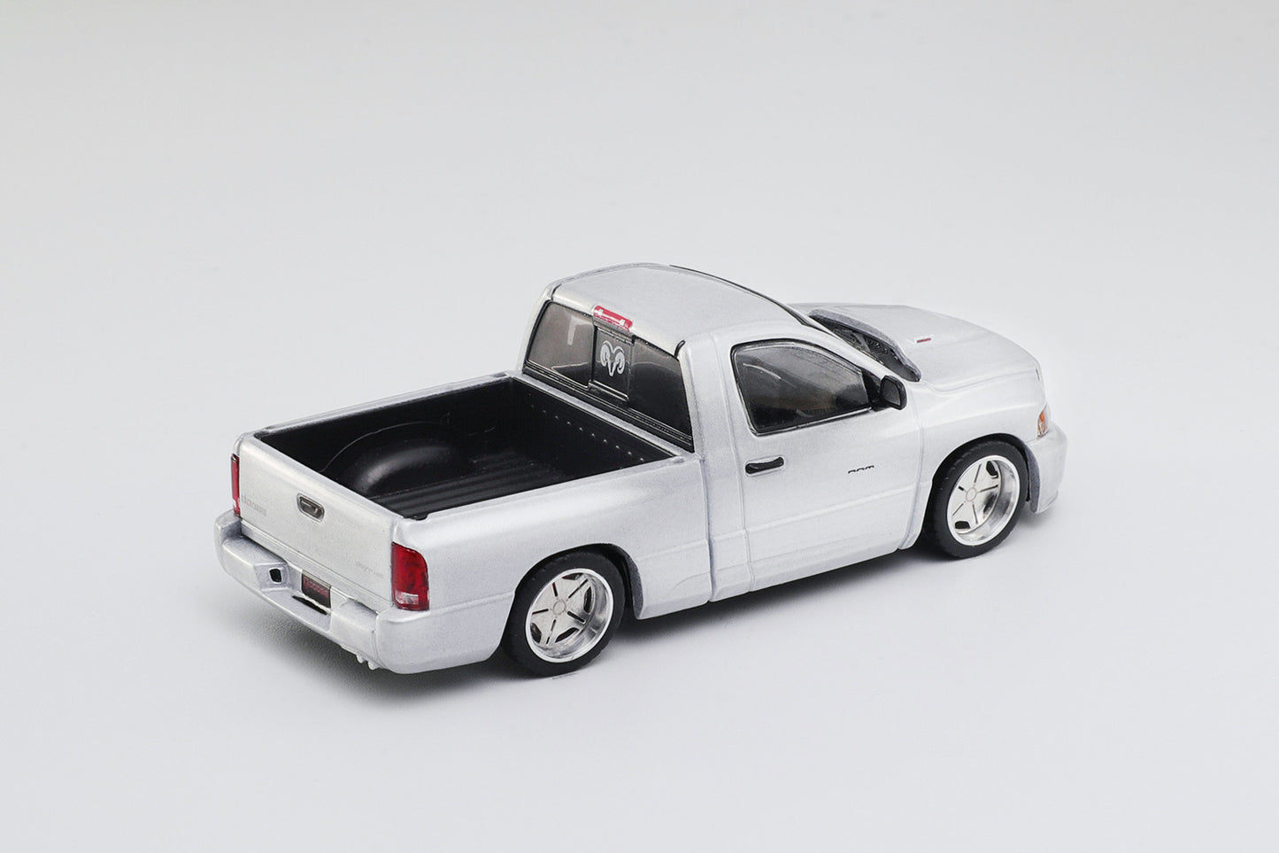 Shoom64 by GCD 1/64 2003 RAM SRT-10 LHD SILVER SHOOM-103-004