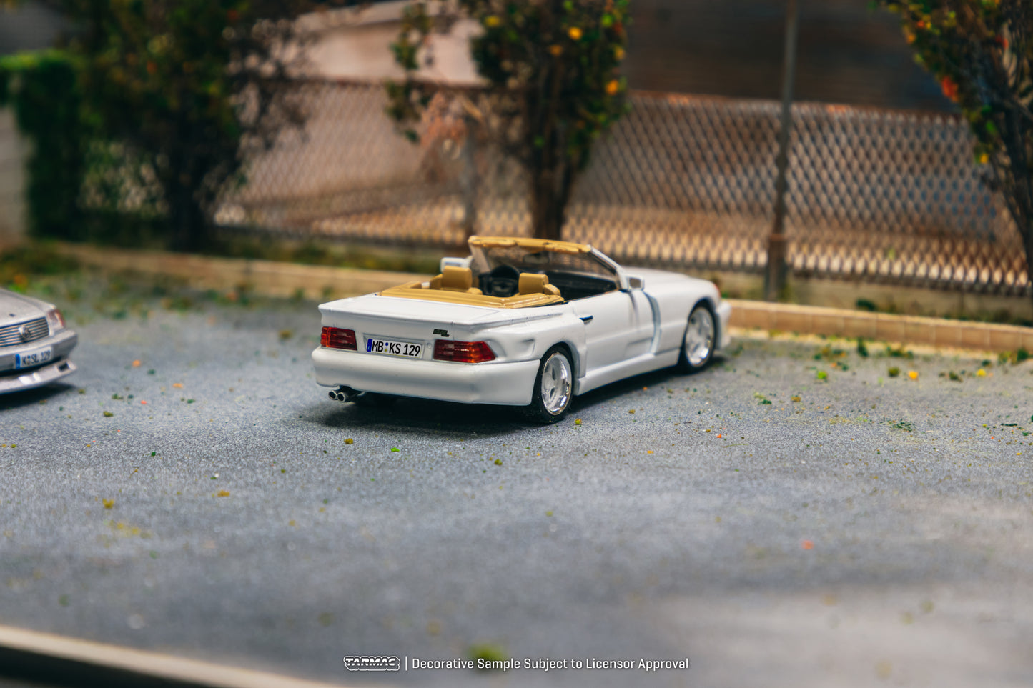 TARMAC WORKS GLOBAL64 1/64 Mercedes-Benz SL 500 Koenig Specials White T64G-045-WH