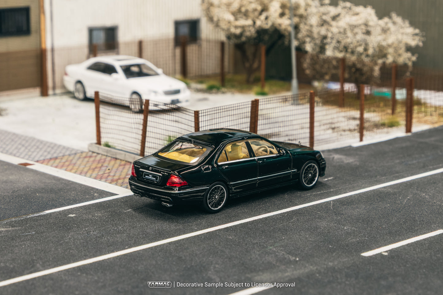 TARMAC WORKS GLOBAL64 1/64 Mercedes-Benz S-Class Wald Black T64G-072-BK
