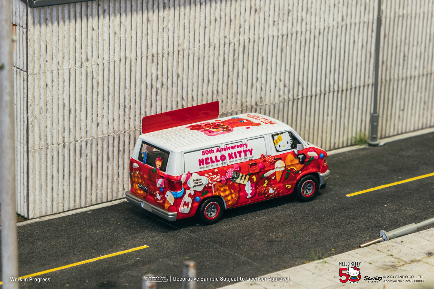 TARMAC WORKS GLOBAL64 1/64 Dodge Van Hello Kitty Food Truck T64G-TL032-HK