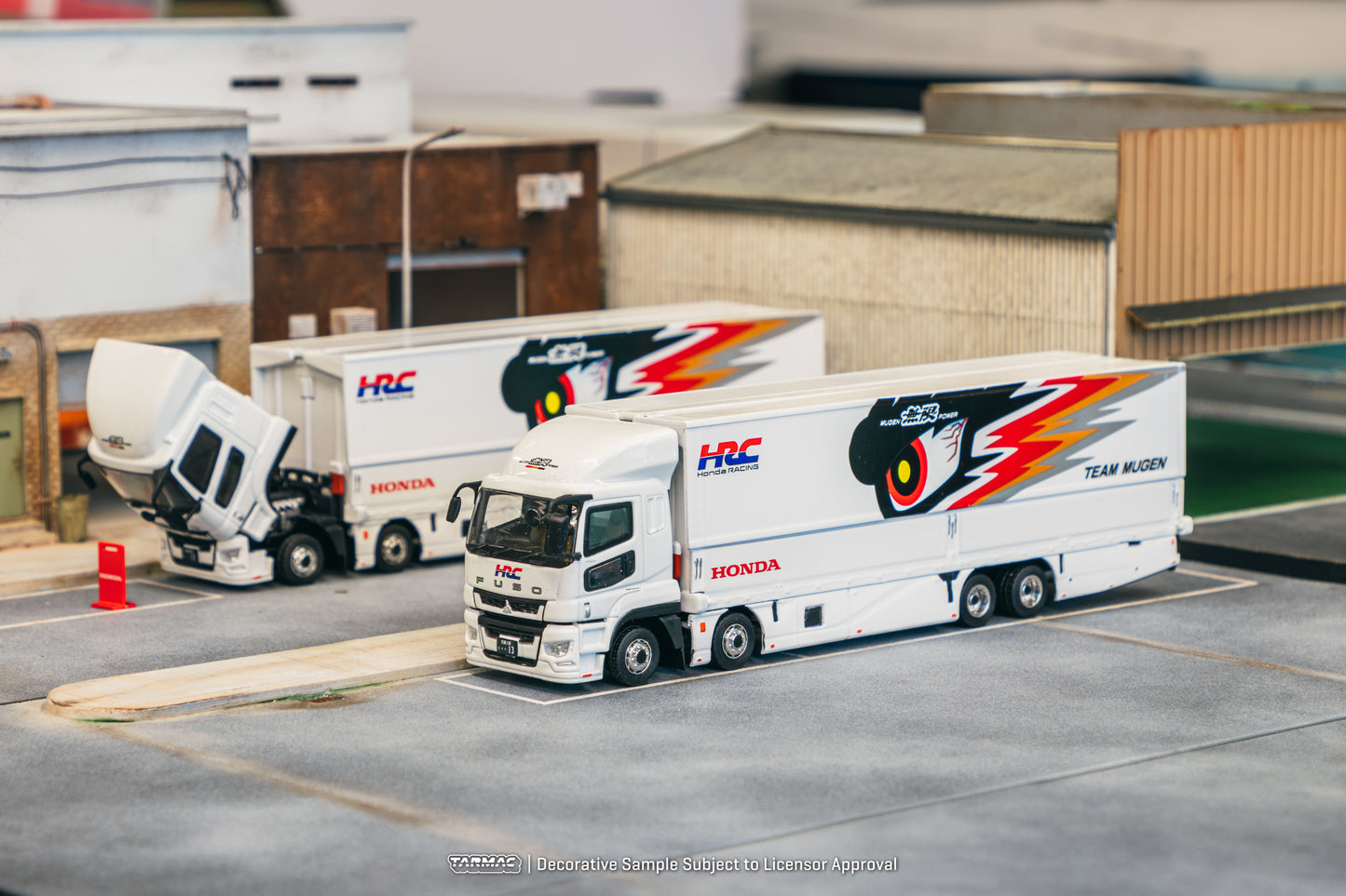 TARMAC WORKS TRUCK64 1/64 Mitsubishi Fuso Super Great TEAM MUGEN T64T-TL001-MU