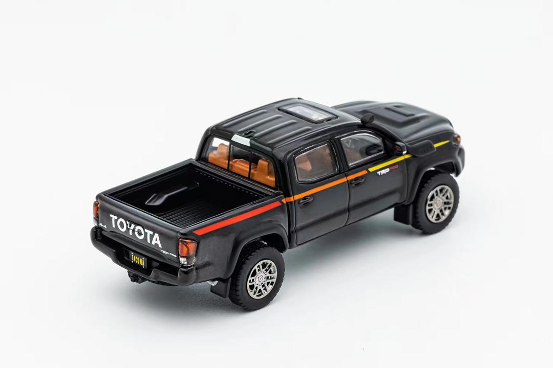 完璧 激レア TRDPRO TACOMA TOYOTA GCD 1/64 チェイス ミニカー 