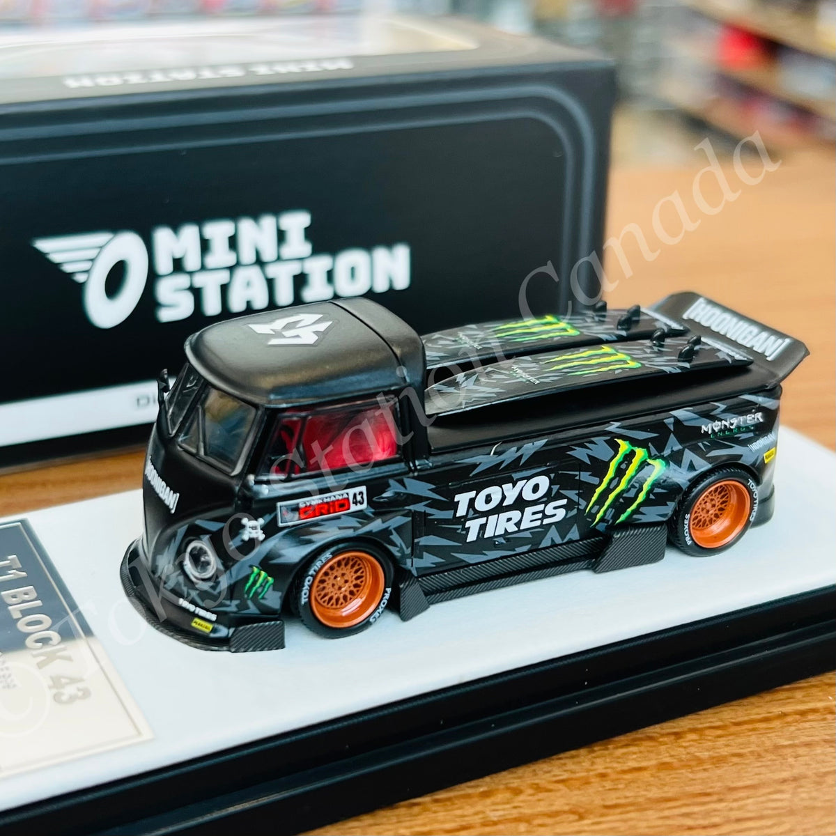 MINI STATION 1/64 RWB VW T1 Pickup Block43 – Tokyo Station