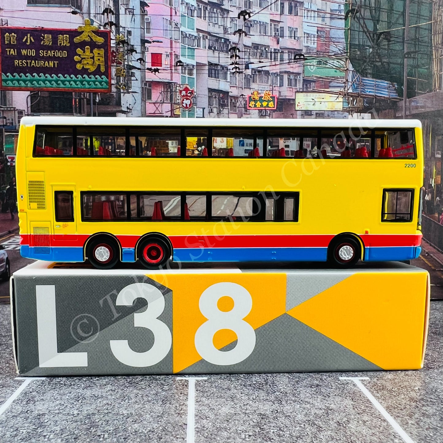 TINY 微影 L38 Dennis Trident Alexander Yellow (347)