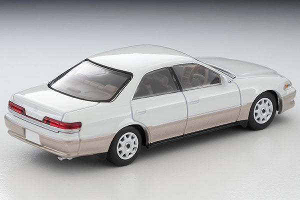 TOMYTEC TLVN 1/64 Toyota Mark II 2.5 Grande 1998 model (white/gold) LV-N311c