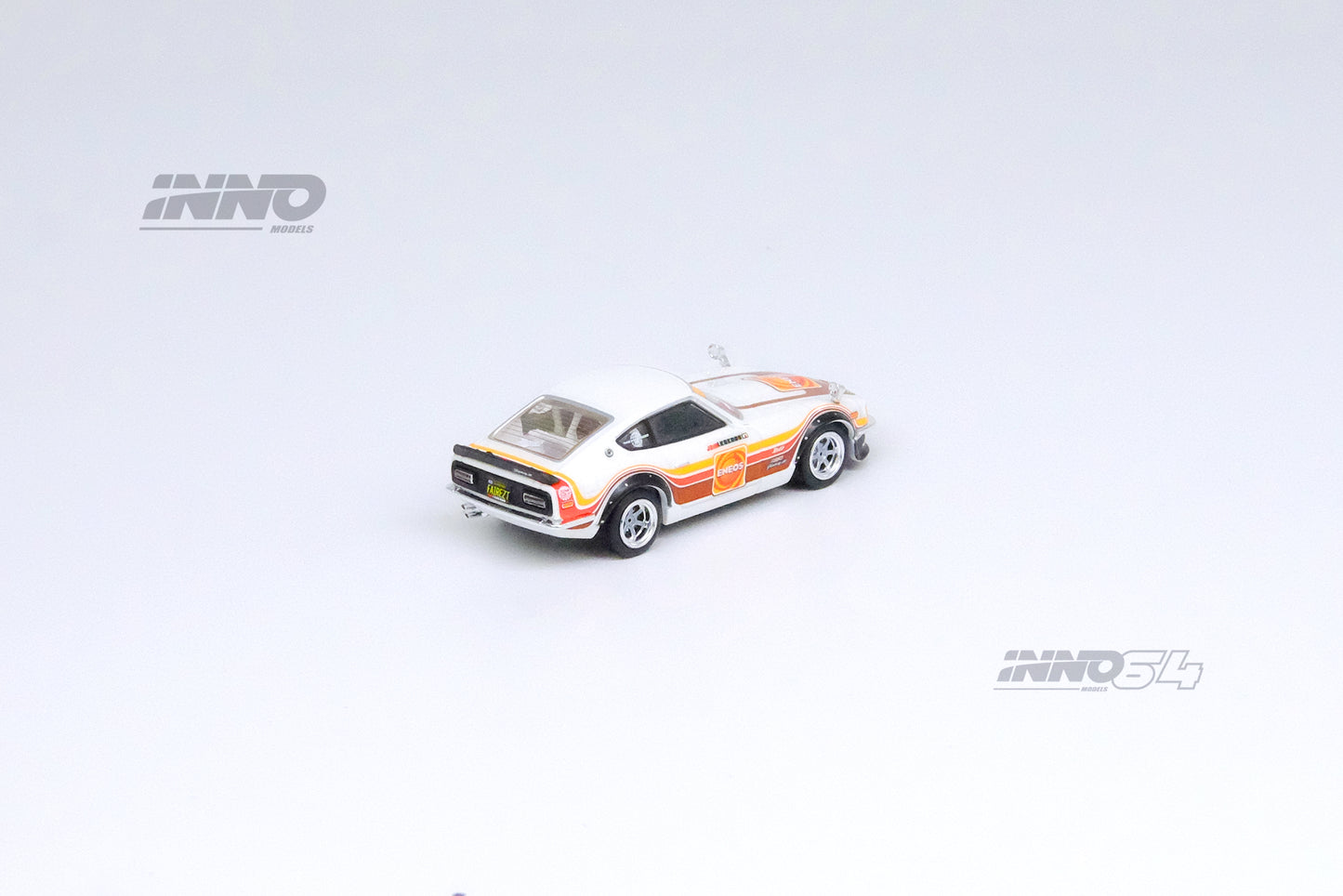 INNO64 1/64 DATSUN 240Z "ENEOS" Sema 2018 IN64-240Z-ENEOS