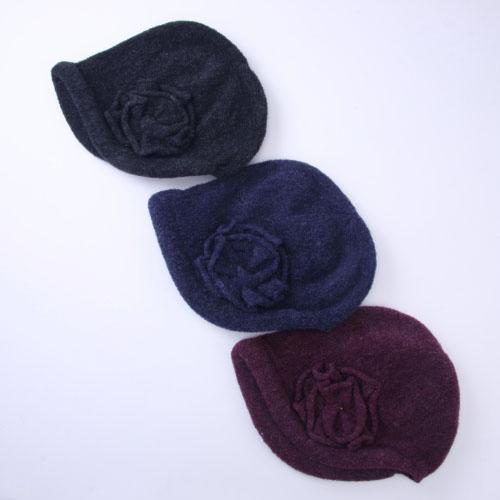 Knit hood cap with flowers - Purple