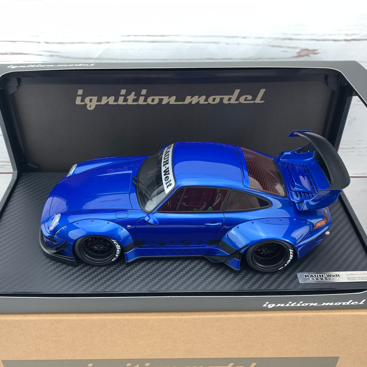 Ignition Model 1/18 RWB 993 Blue Metallic IG1955