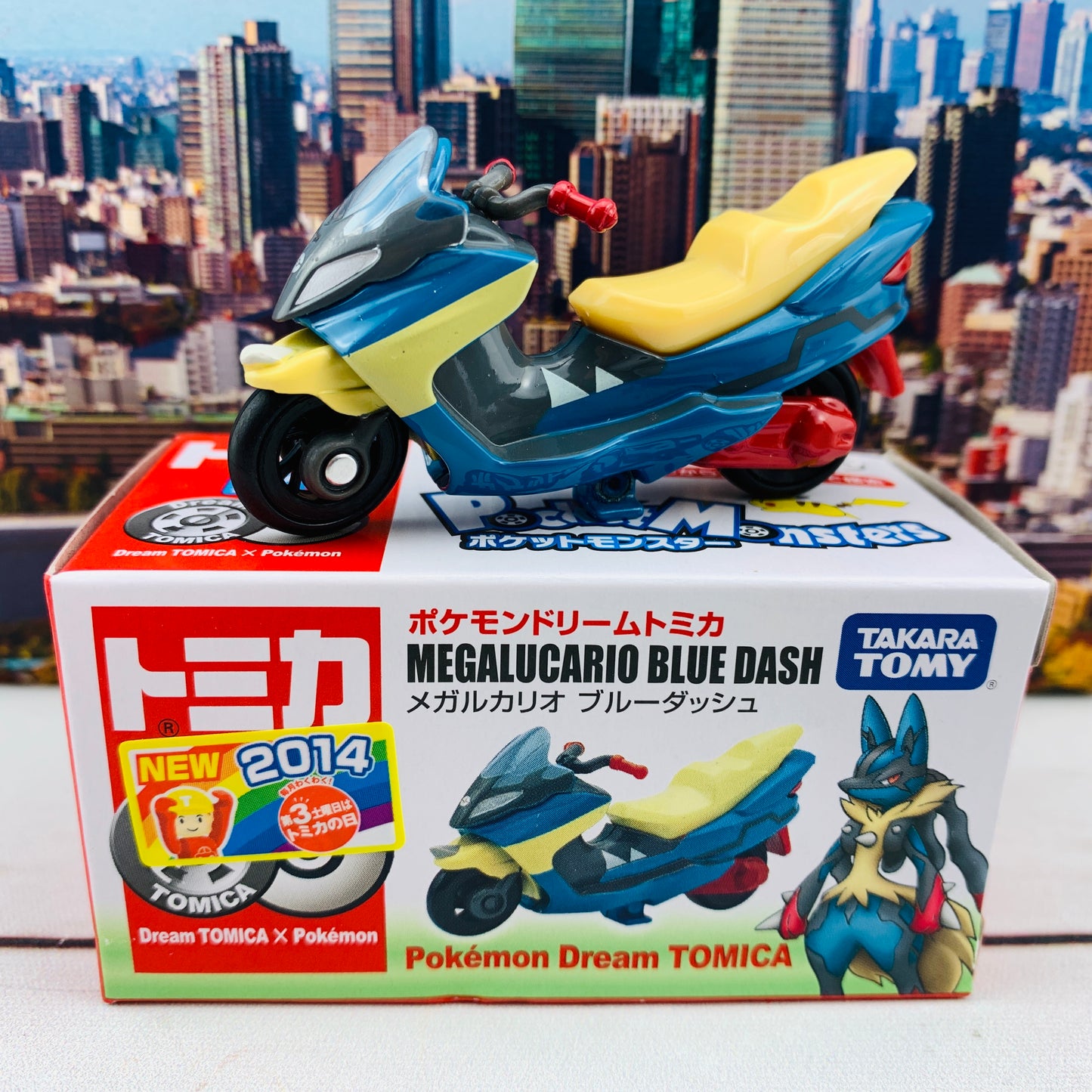 Dream TOMICA x Pokemon Megalucario Blue Dash
