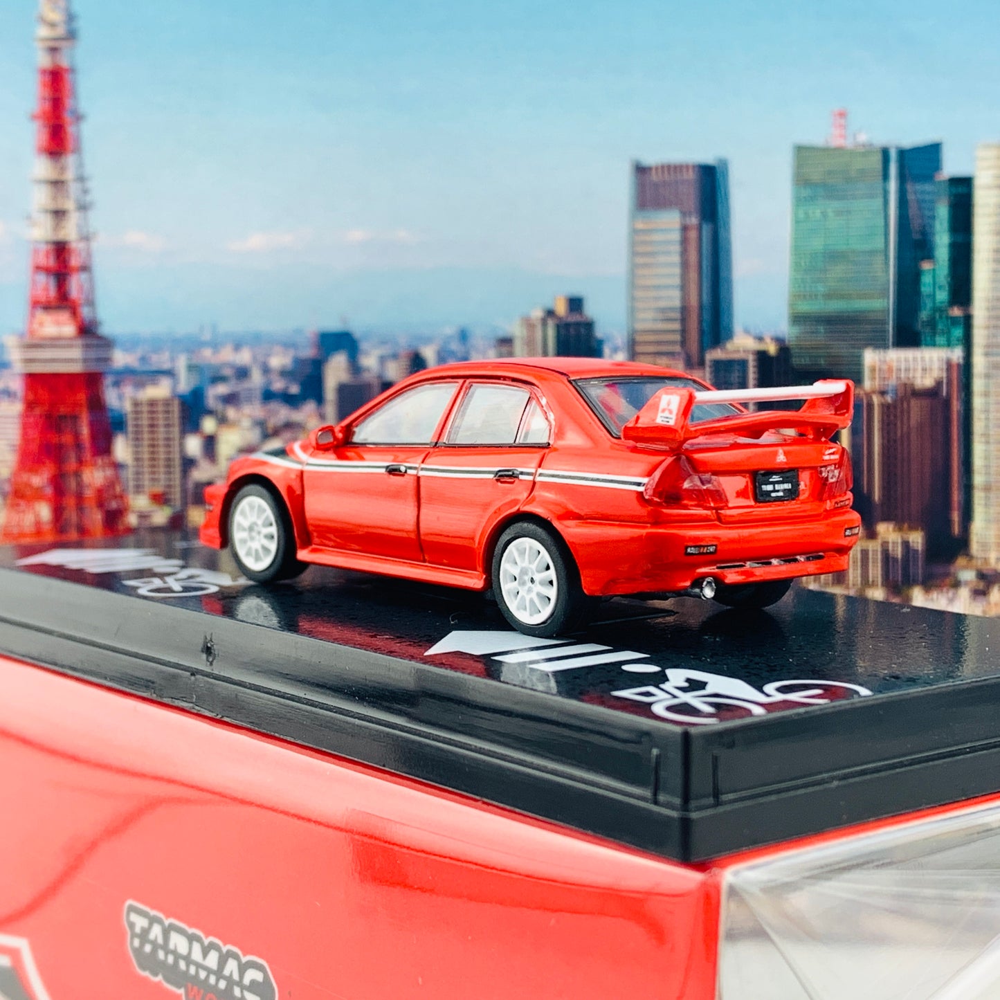 Tarmac Works 1/64 Road Collection Mitsubishi Lancer Evolution VI Tommi Makinen Edition T64R-021-TMER