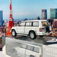BM Creations JUNIOR 1/64 Mitsubishi Pajero Super Exceed Silver with White Strip RHD 64B0023