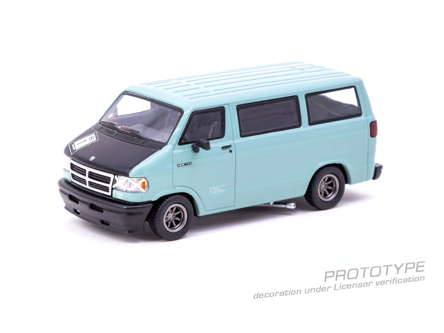 TARMAC WORKS GLOBAL64 1/64 Dodge Van Light Green T64G-TL032-LG