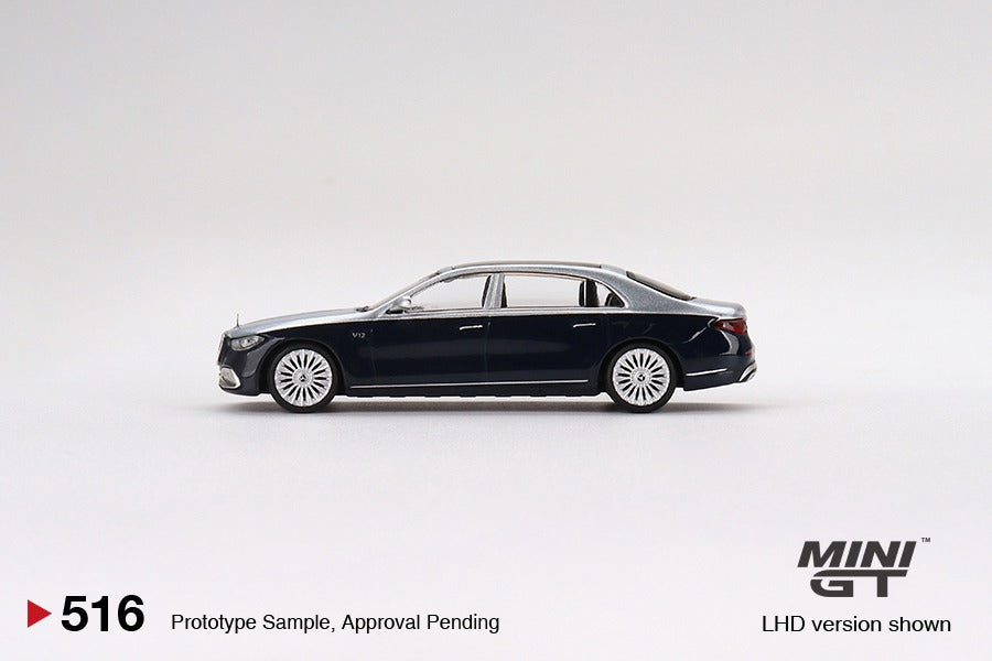 MINI GT 1/64 Mercedes-Maybach S680 Cirrus Silver / Nautical Blue Metallic LHD MGT00516-L