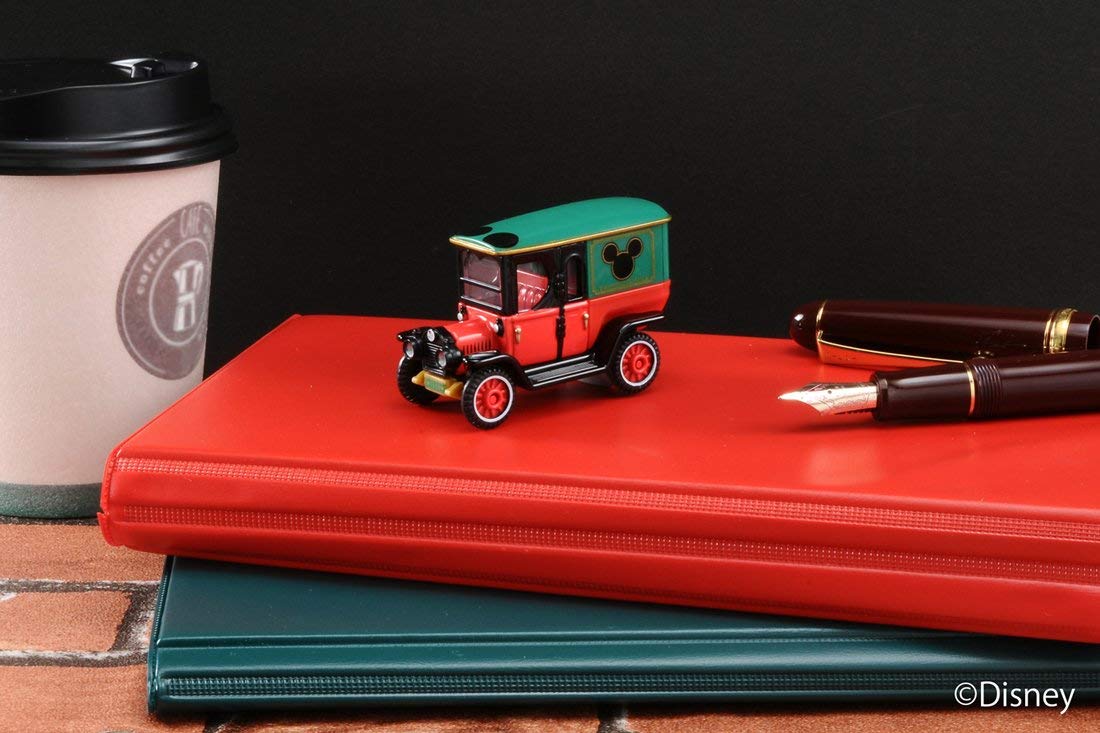 TOMICA DM-01 DISNEY MOTORS JAPAN - Mickey Classic