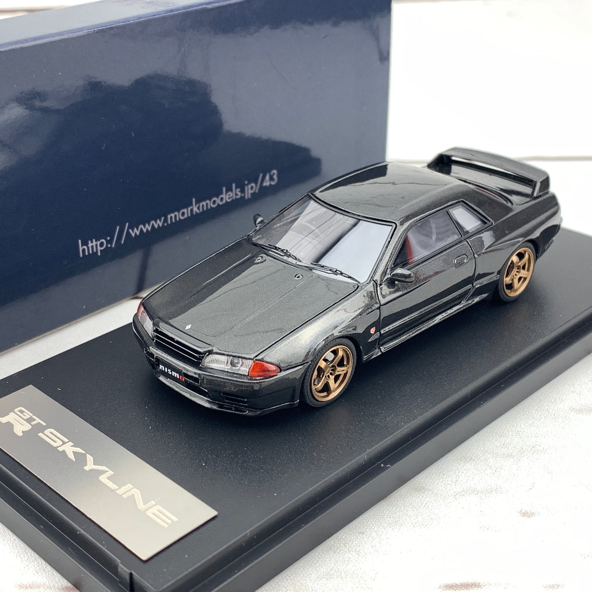 MARK43 1/43 NISSAN SKYLINE GTR (BNR32) NISMO Customized version Gun Gray  Metallic PM4304NGM