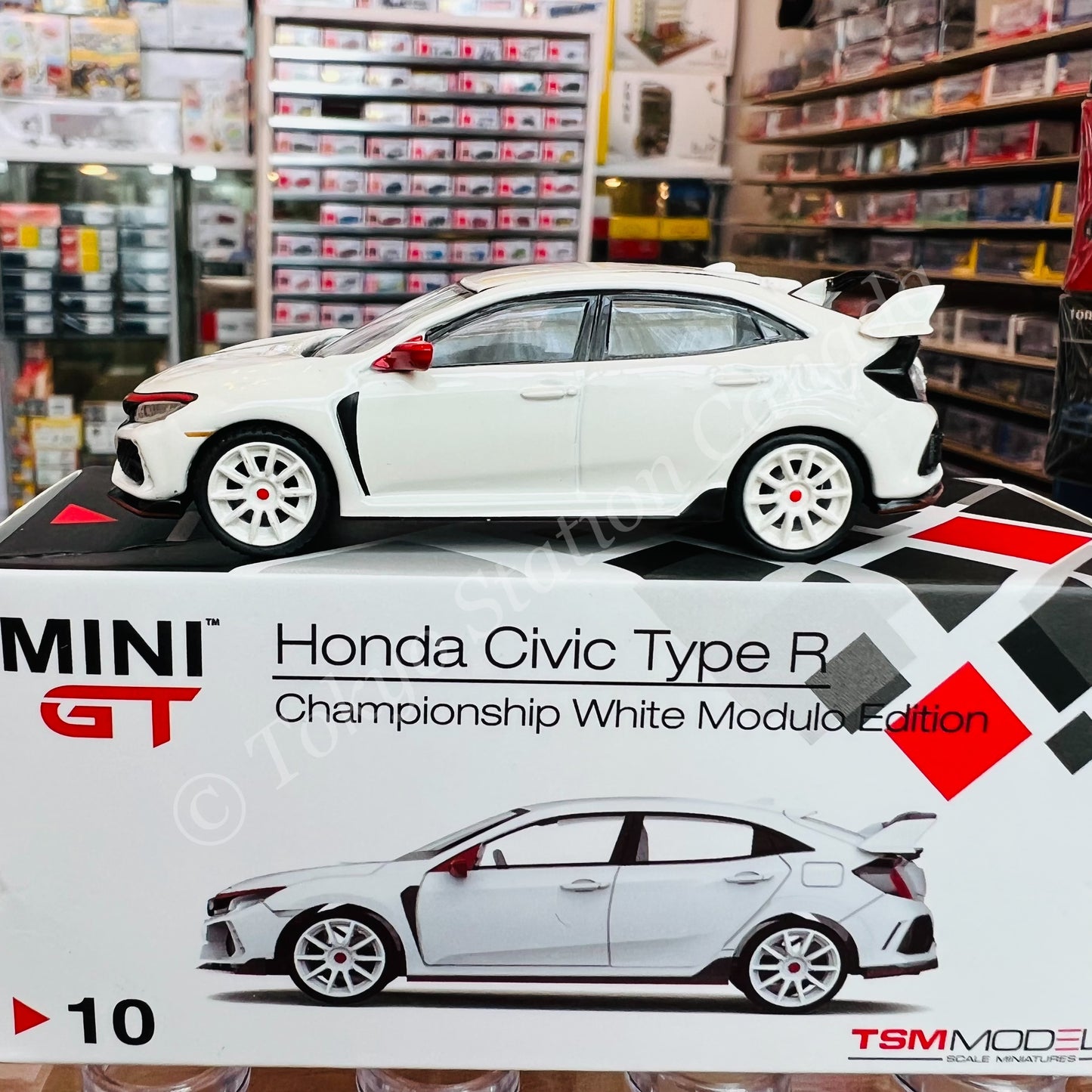 MINI GT 1/64 Honda Civic Type R (FK8) Championship White Modulo Edition RHD MGT00010-R