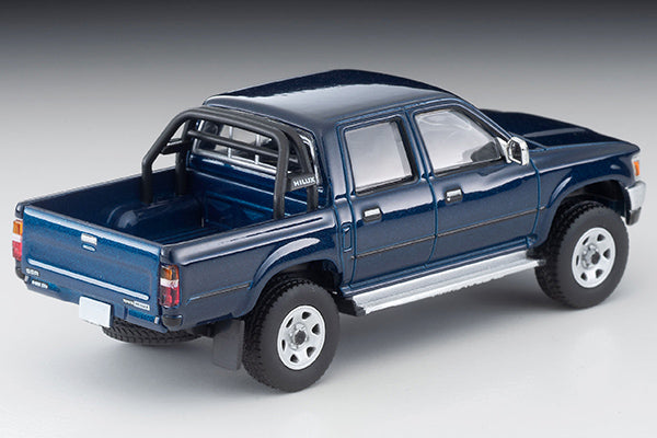 TOMYTEC Tomica Limited Vintage NEO 1/64 Toyota Hilux 4WD Pickup Double Cab SSR (Navy Blue) 1995 Model LV-N255a