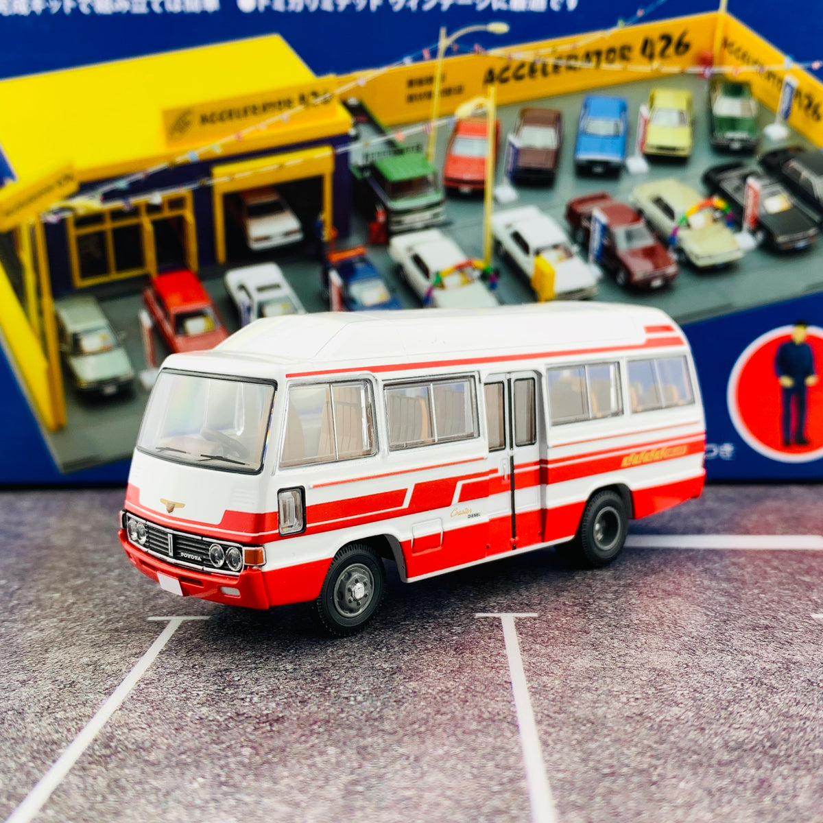 ピースオブザドリーム Tomica Limited Vintage 1/64 Toyota Coaster LV-184b (White