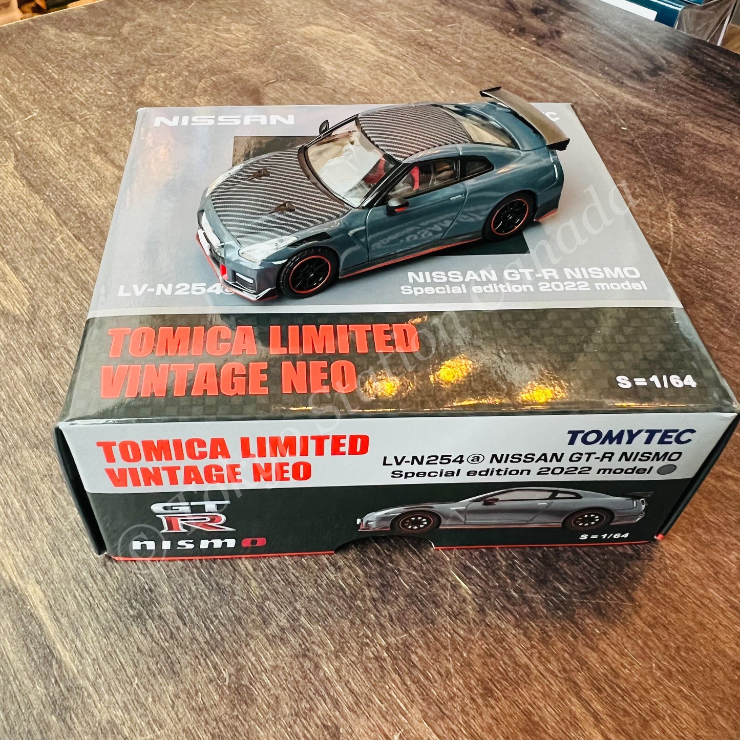 TOMYTEC Tomica Limited Vintage NEO 1/64 Nissan GTR NISMO Special Edition 2022 Model LV-N254a