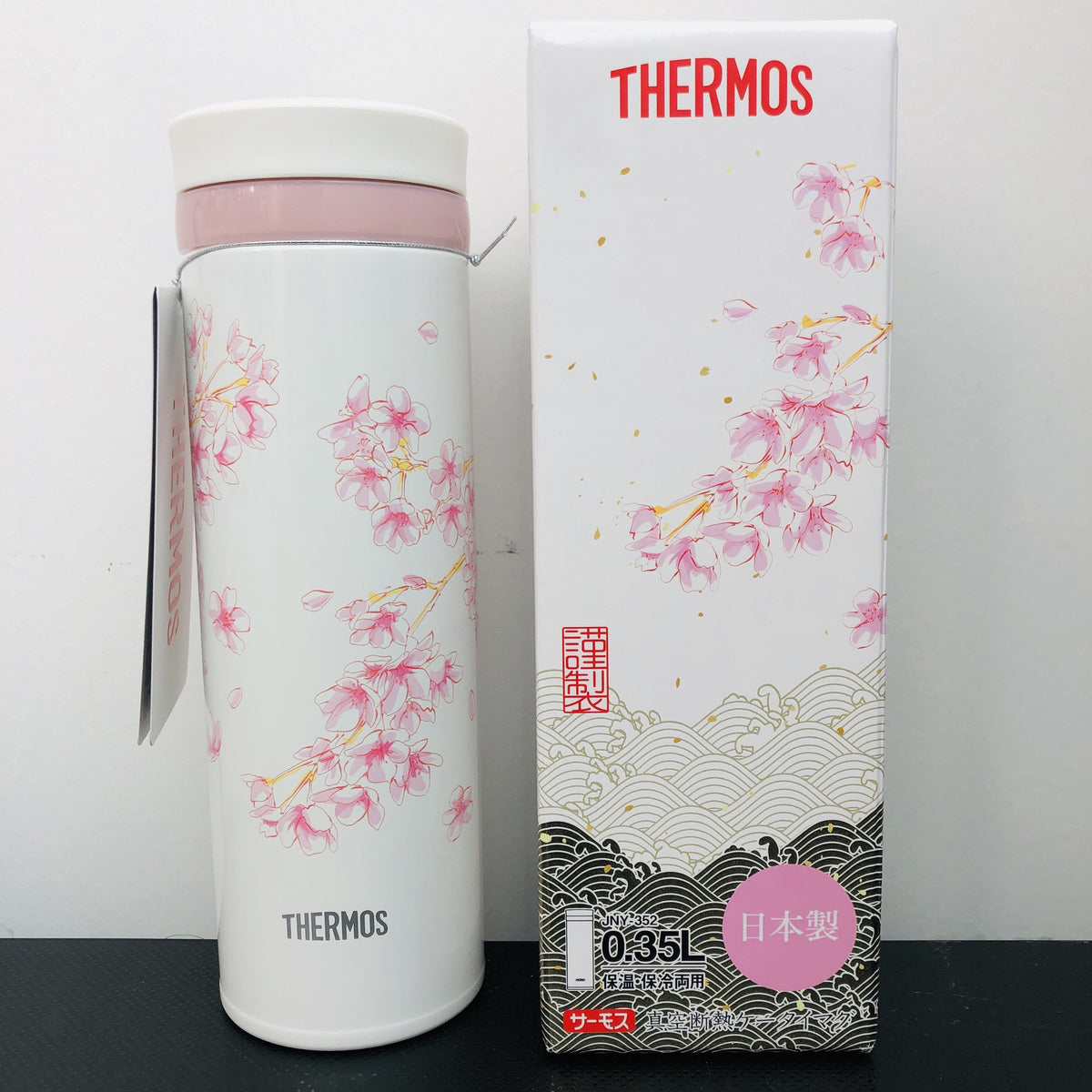 Thermos Japan Sakura Vaccum Insulated Bottle 0.35L JNY-352 (HNZ) Made in  Japan