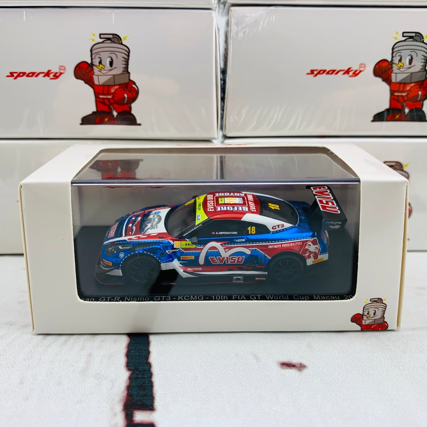 Sparky 1/64 NISSAN GTR NISMO GT3 - KCMG - 10th FIA GT World Cup Macau 2018 Alexandre IMPERATORI Y129