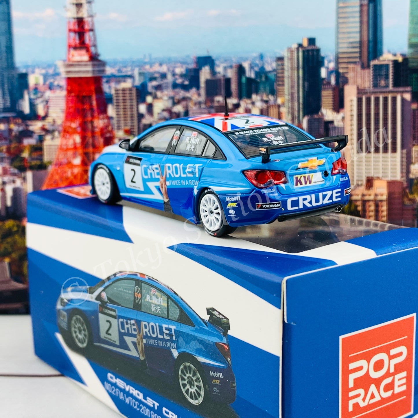 POP RACE 1/64 Chevrolet Cruze WTCC No.2 FIA WTCC 2011 Rob Huff PR64-CRUZE-11MWTCC025