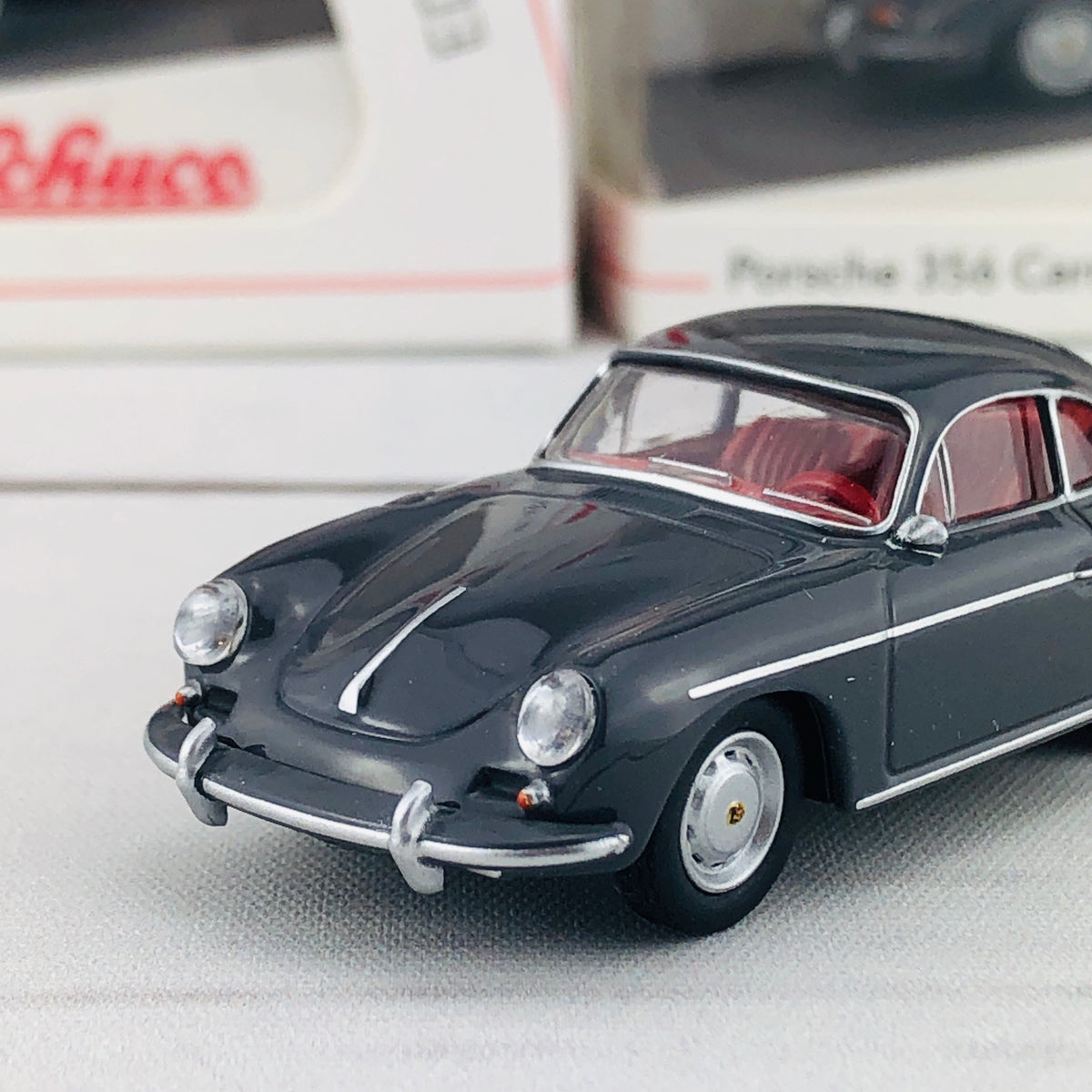 Schuco 1/64 Porsche 356 Carrera 2 (452017900) – Tokyo Station