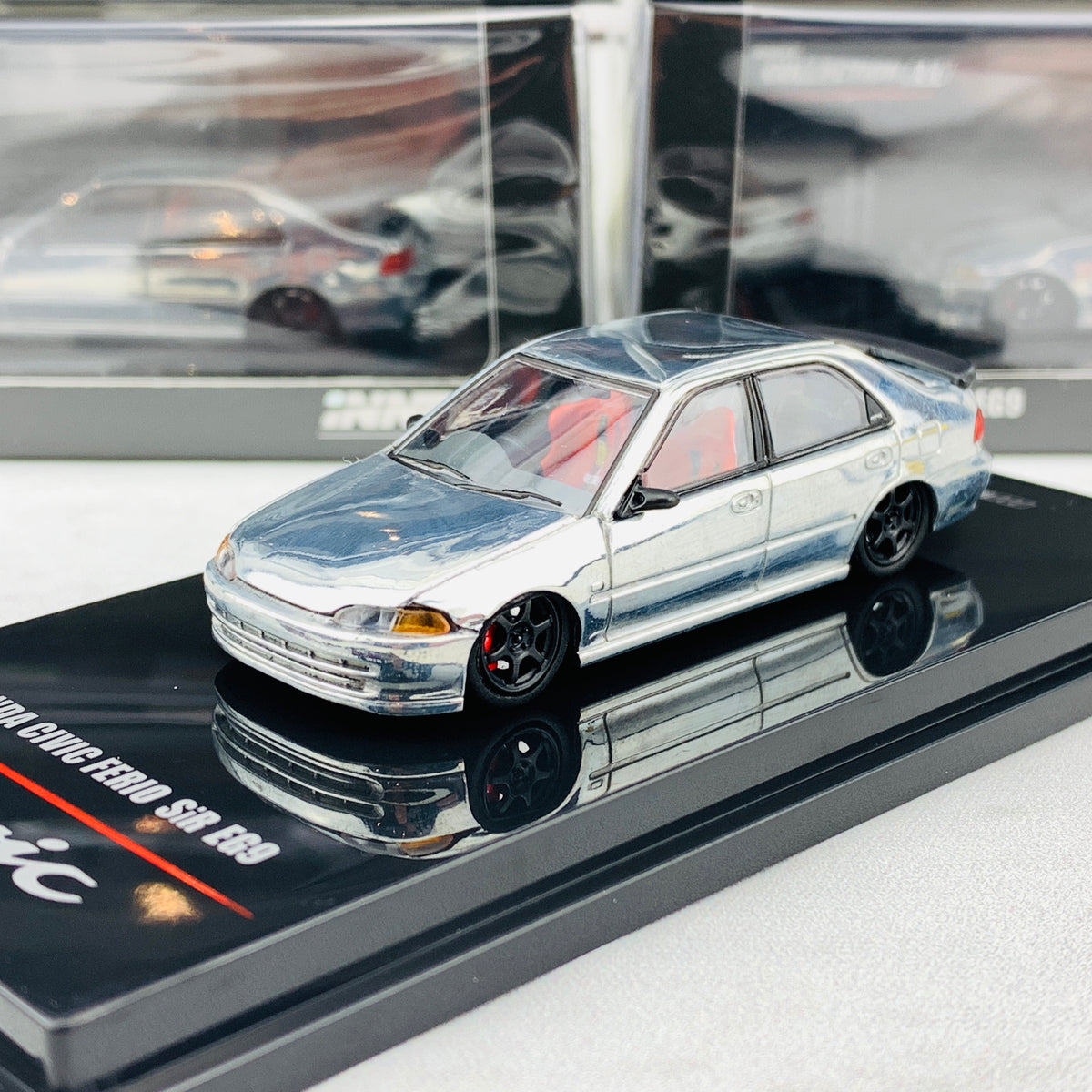 ミニカー INNO64 HONDA CIVIC FERIO SIR E69 1/64 636bca854cb742626063b196-