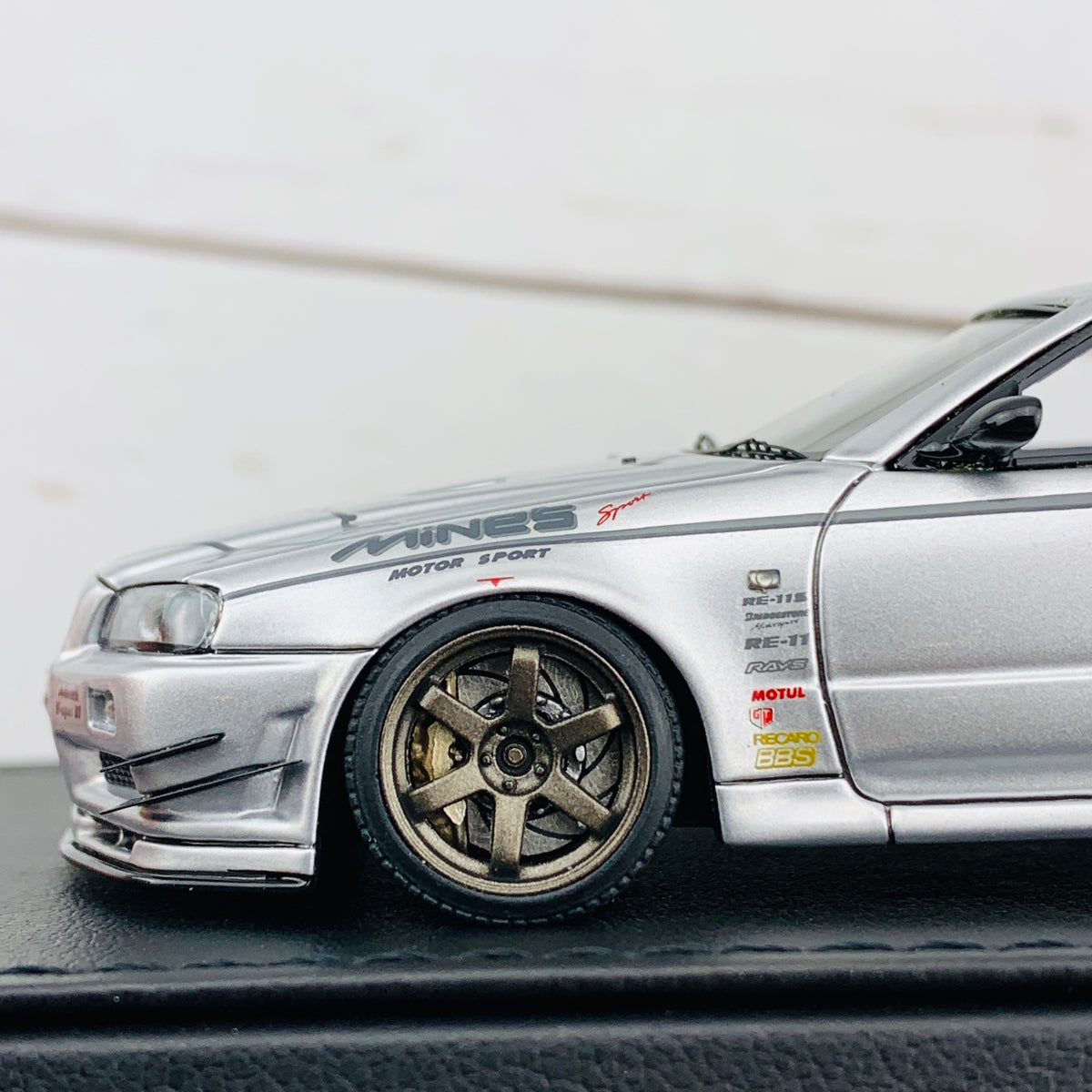 Ignition Model 1/43 Nissan Skyline GTR Mine's R34 Silver IG1816