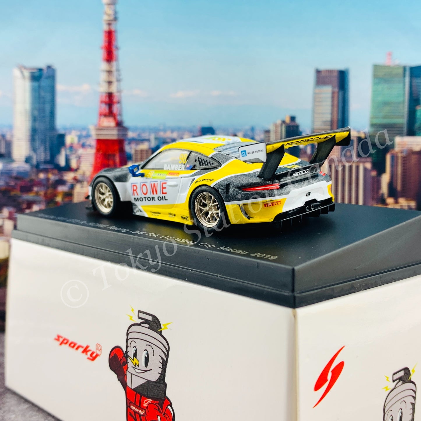 Sparky 1/64 PORSCHE 911 GT3 R NO.98 ROWE RACING 3RD FIA GT WORLD CUP MACAU 2019 EARL BAMBER Y167