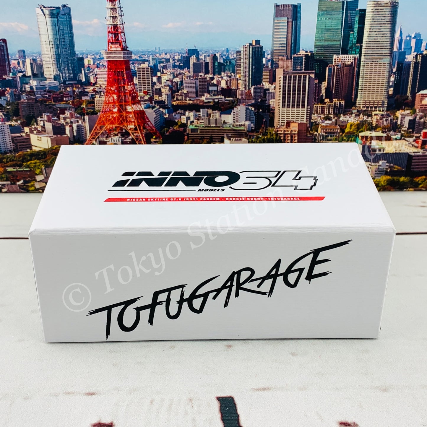 INNO64 1/64 NISSAN SKYLINE GTR R32 PANDEM "TOFUGARAGE" IN64-R32P-TFGR