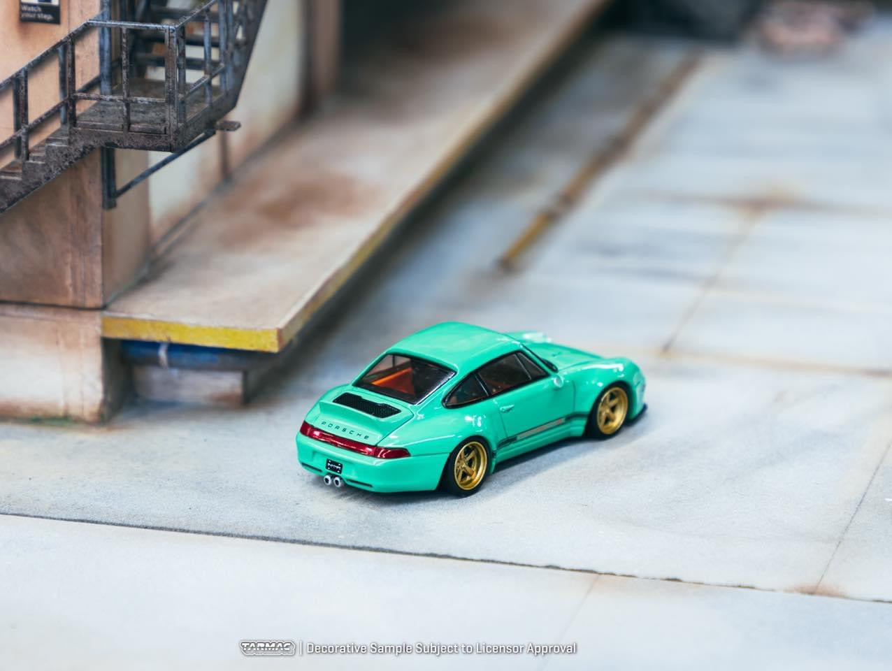 TARMAC WORKS HOBBY64 1/64 Gunther Werks 993 Green With Special Packaging Box T64-TL054-GR