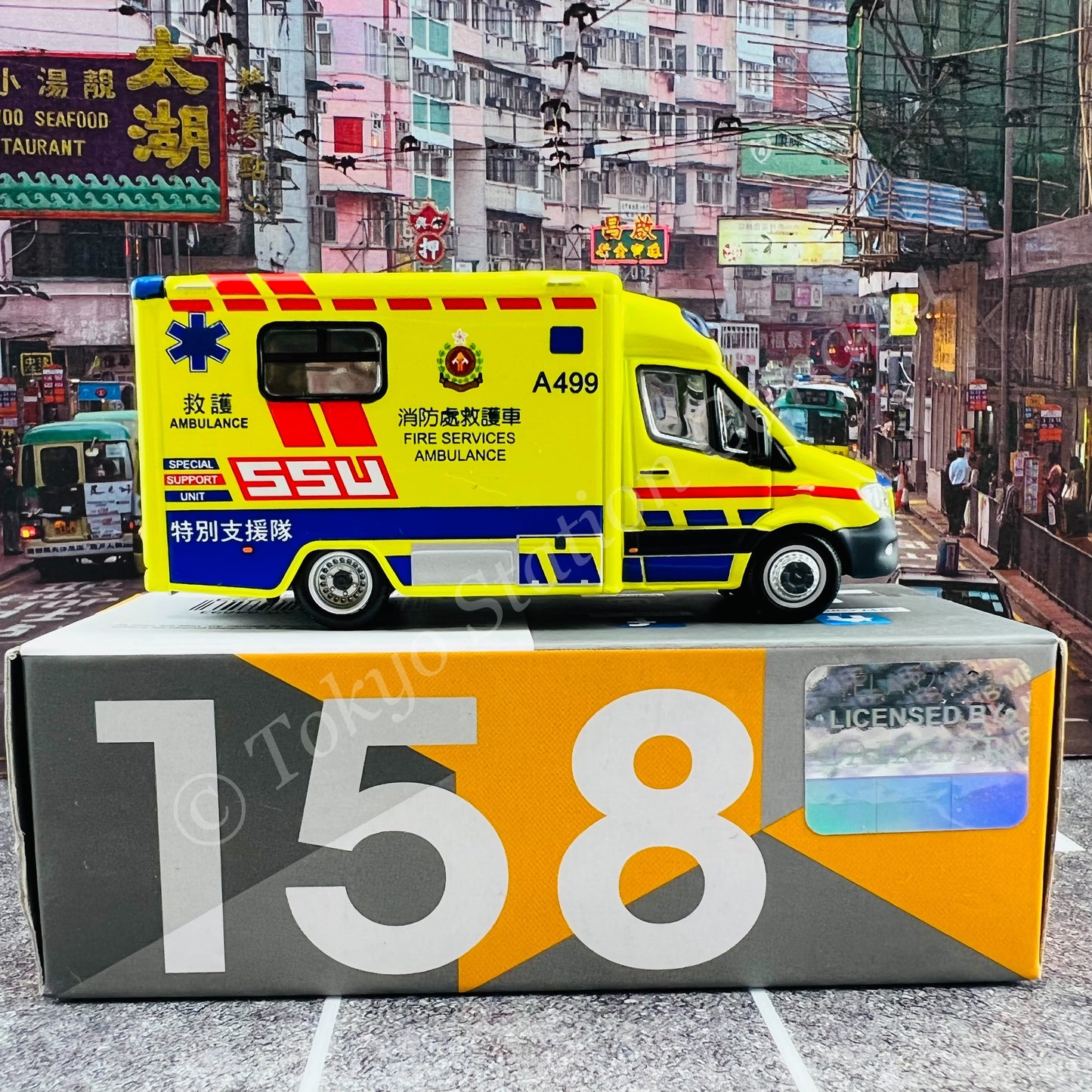 TINY 微影 158 Mercedes-Benz Sprinter Facelift HKFSD Ambulance SSU (A499) ATC64693