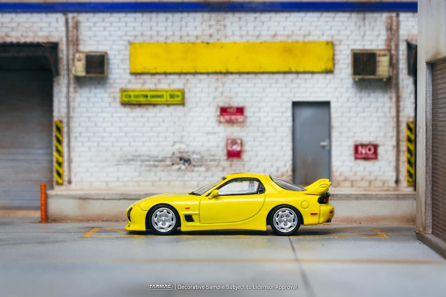 TARMAC WORKS GLOBAL64 1/64 Mazda RX-7 (FD3S) Mazdaspeed A-Spec Competition Yellow Mica T64G-012-YL
