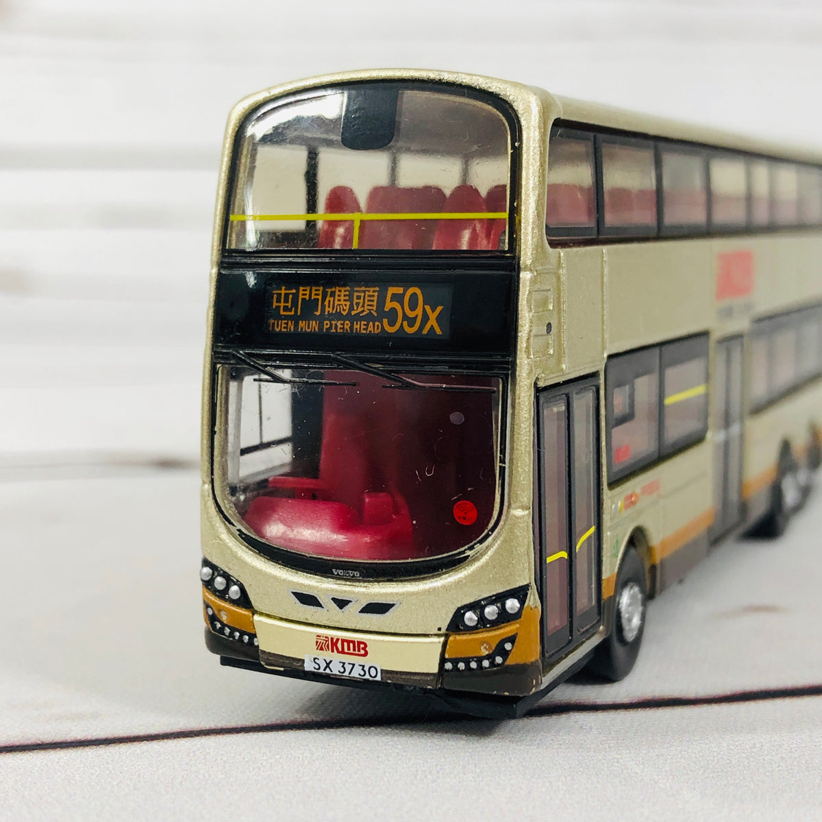 Tiny City KMB Volvo B9TL Wright Gold 城市 120 合金車仔 — 前衛富豪B9TL（金色）（59X）