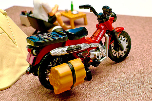 TOMYTEC 1/64 Diocolle CarSnap 30a Solo Camping (Honda CT125 Hunter Cub included)