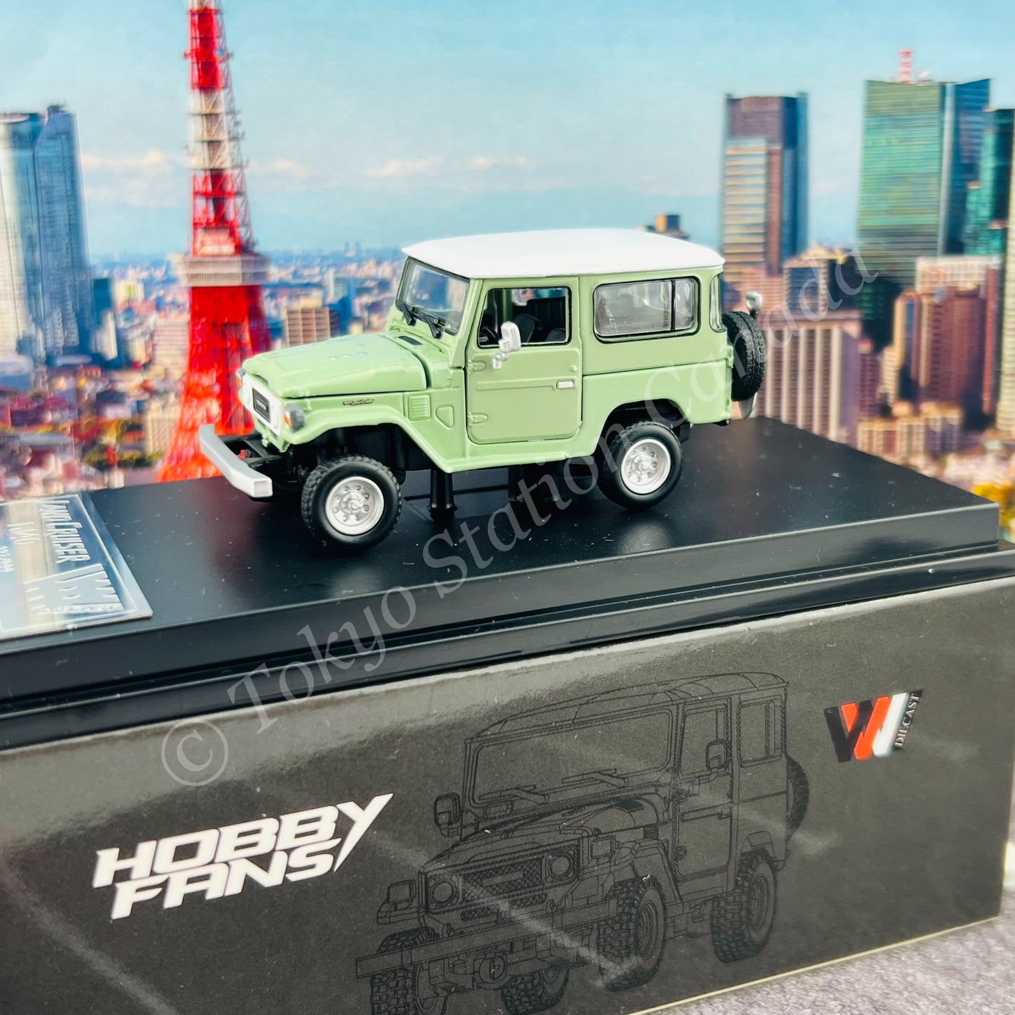 HOBBY FANS 1/64 Toyota Land Cruiser FJ40 Green / White HF64-FJ40-10GWH