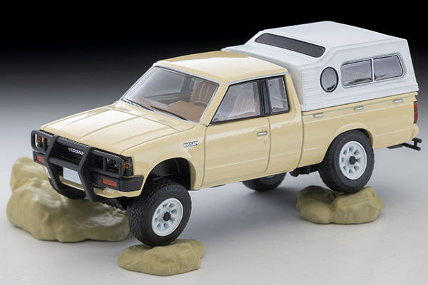 PREORDER Kaiyodo x Tomica Limited Vintage DioColle 64 #CarSnap 32a Safari 4 (Nissan Truck 4x4 King Cab Included) (Approx. Release Date : JULY 2026 subject to manufacturer's final decision)