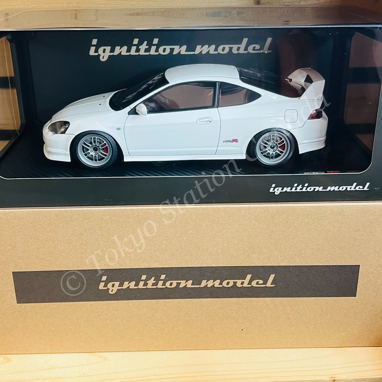 Ignition Model 1/18 Honda INTEGRA (DC5) TYPE R  White IG3327