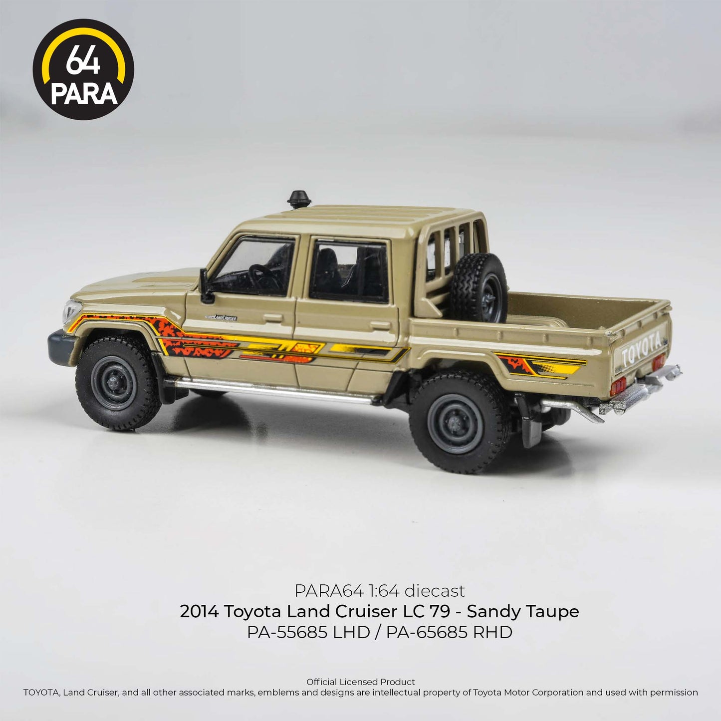 PARA64 1/64 2014 Toyota Land Cruiser LC 79 – Sandy Taupe RHD PA-65685