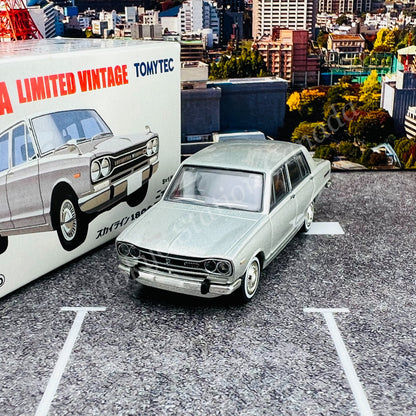 TOMYTEC TLV 1/64 NISSAN SKYLINE 1800 DELUXE LV-49b